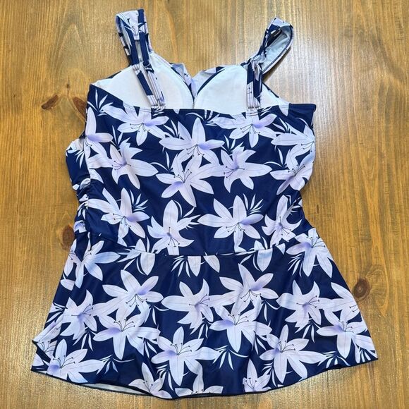 Navy & purple floral swimdress built in boy shorts one piece swimwear NWOT 2XL - Picture 4 of 15